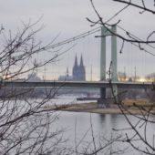 Mülheimer Brücke und Dom.